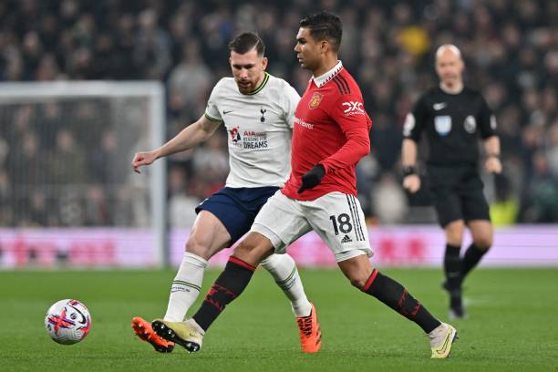 他的存在对 他的存在对